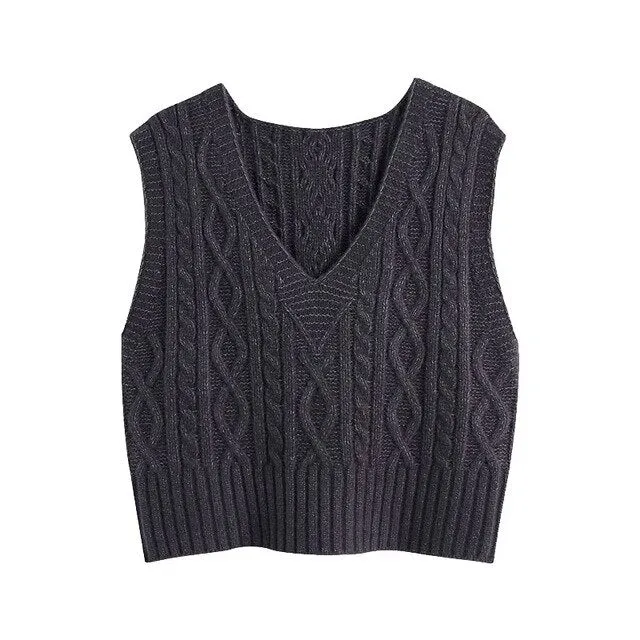 LOOSE CABLE-KNIT VEST