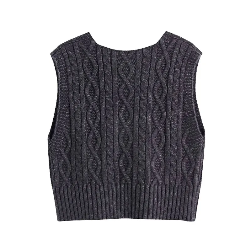LOOSE CABLE-KNIT VEST